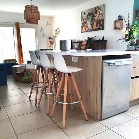 Appart Pour 6Personnes Avec Jardin La Mer A Pieds